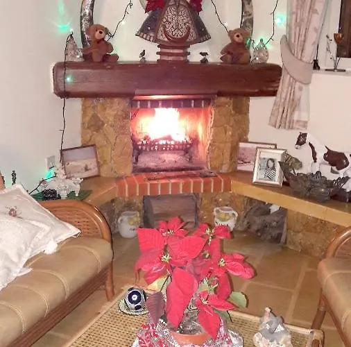 Charming House In + Jacuzzi Vakantiehuis